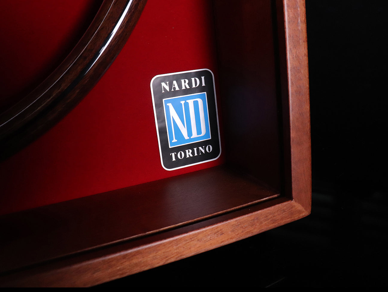 Nardi Classic Wood 360mm Steering Wheel w/ Polished Spokes in Wooden Case