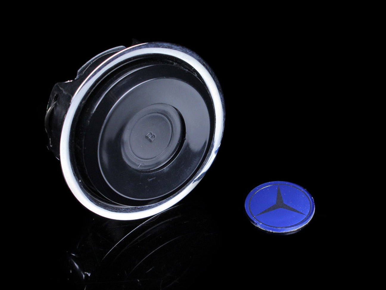 Nardi Horn Button - Mercedes