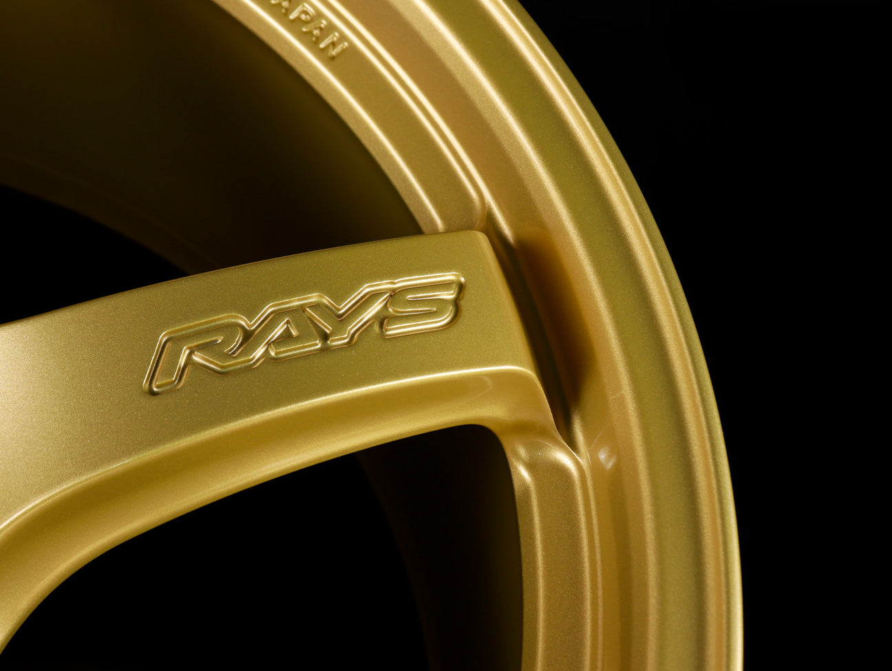 Rays Gram Lights 57CR Wheels - Gold 19x9.5 / 5x120 / +35