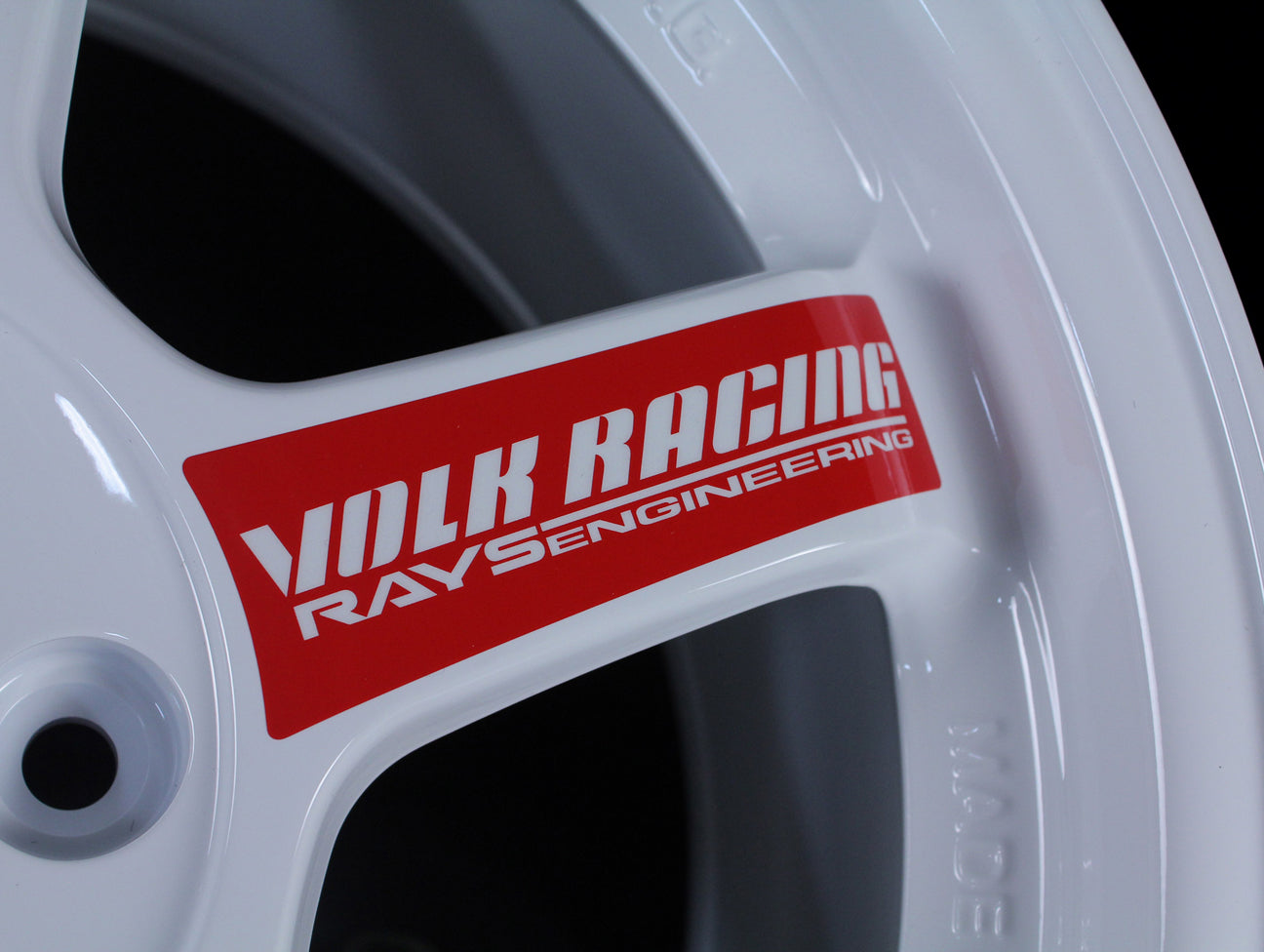 Volk Racing TE37SL Super Lap Edition - Dash White 15x8.0 / 4x100 / +35