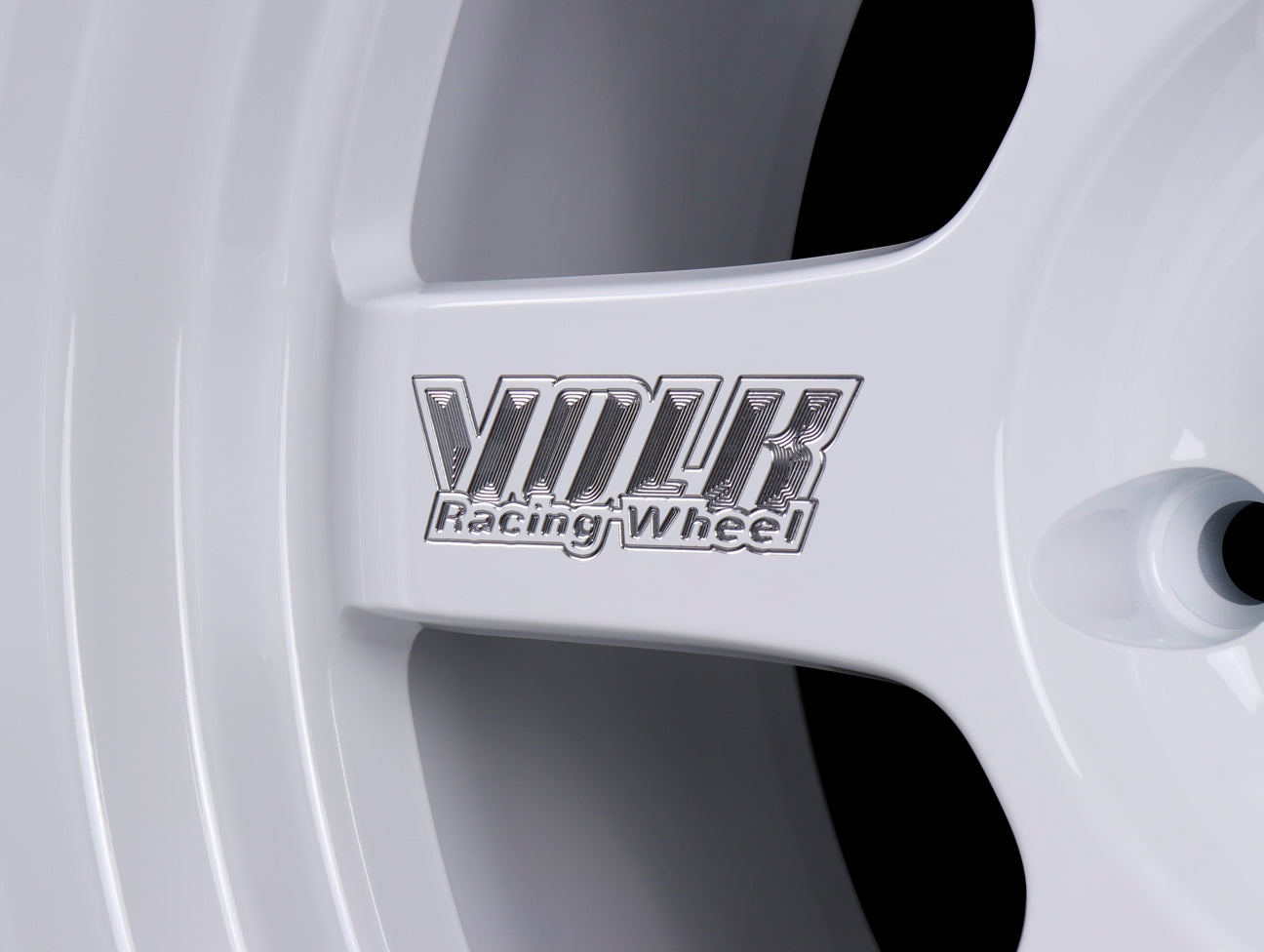 Volk Racing TE37V 10th Anniversary - Dash White - 18x9.5 / 5x120 / +22